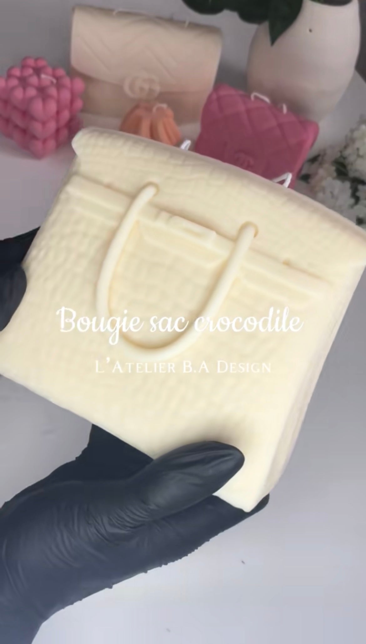 Bougie sac à main crocodile